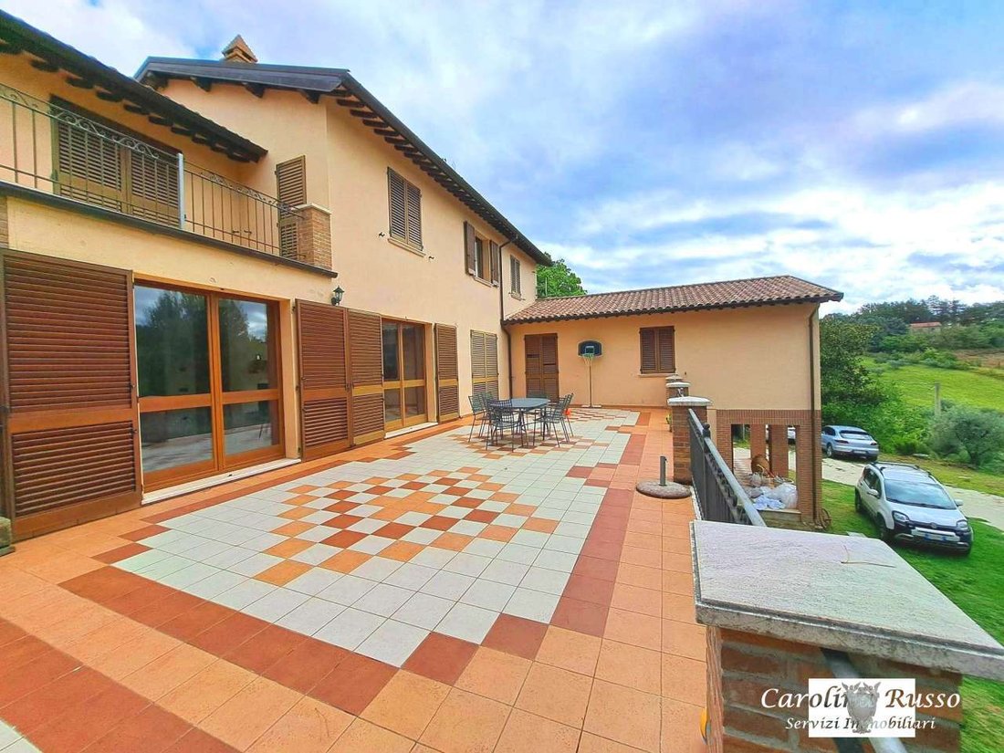 Villa in Gubbio, Umbria, Italy 5 - 16623867