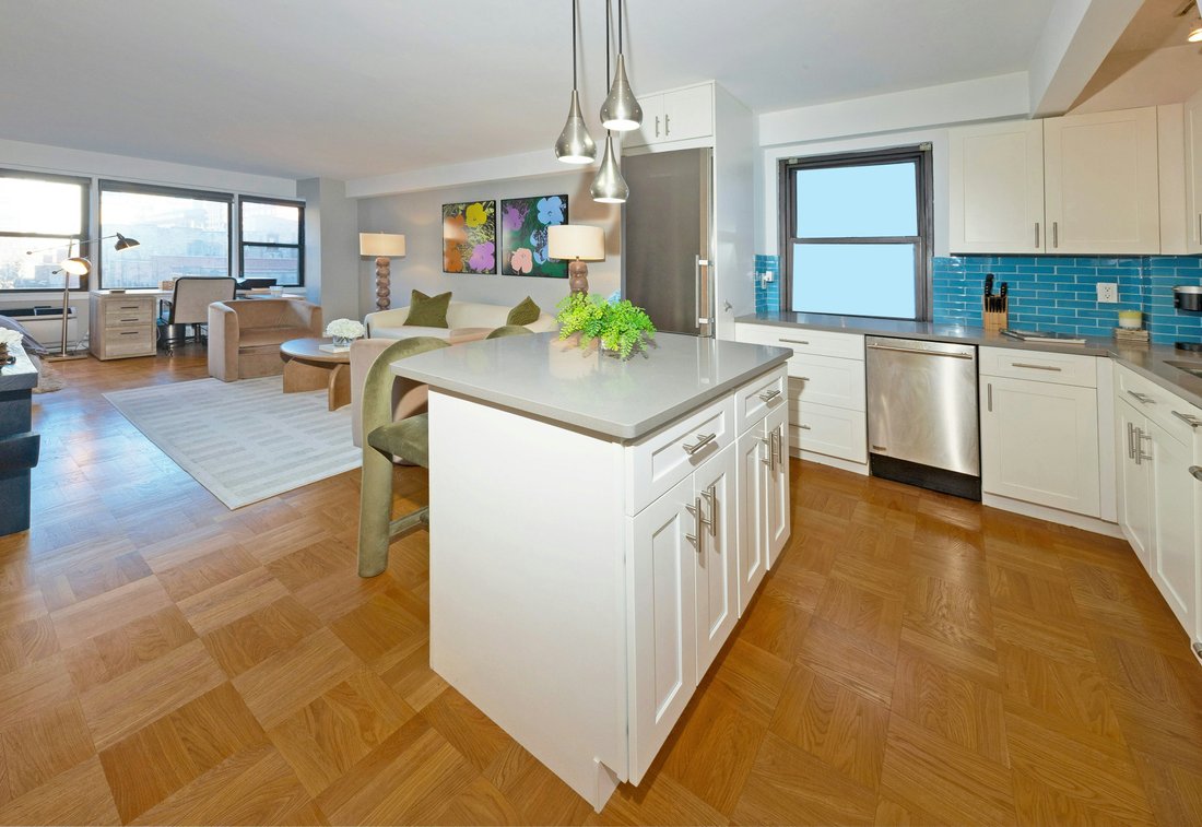 Co Op in New York, New York, United States 1 - 17704819