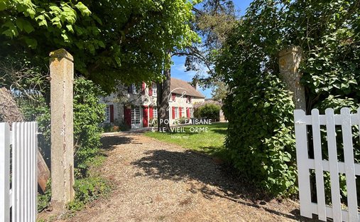 House in Bazainville, Ile-de-France, France 1