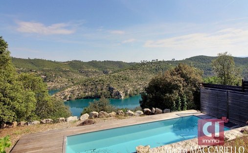 House in Esparron-de-Verdon, Provence-Alpes-Côte d'Azur, France 1
