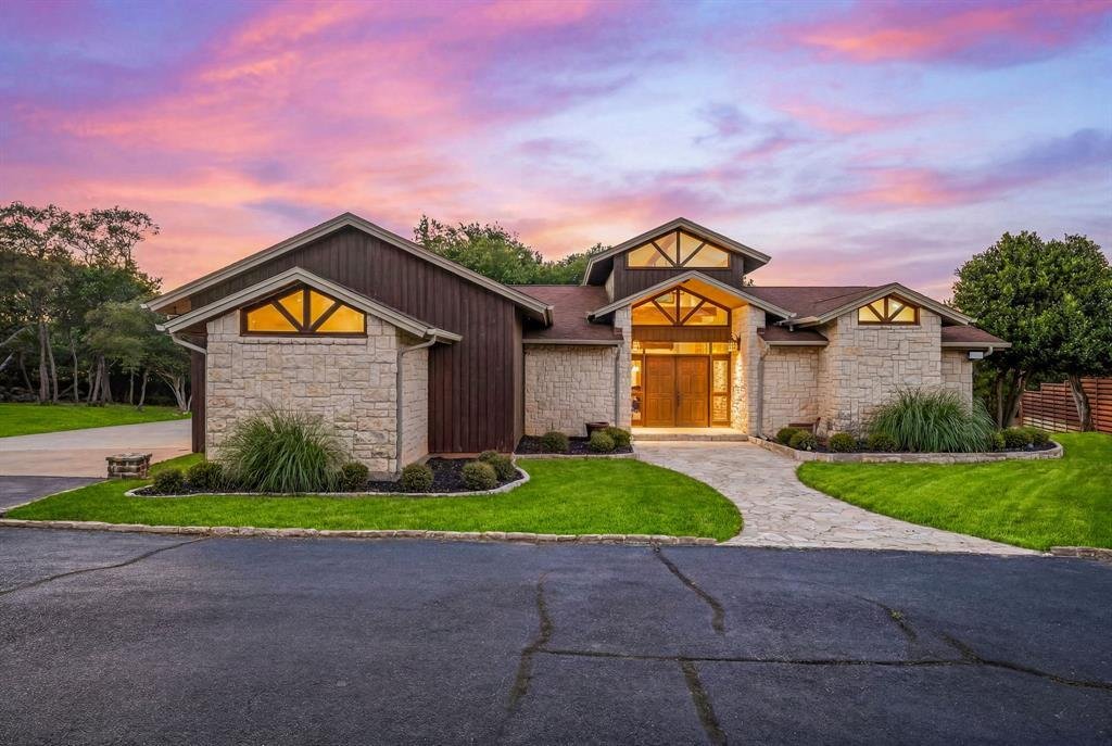 House in Granbury, Texas, United States 4 - 17937286