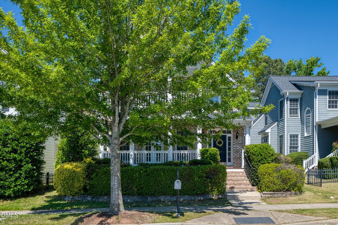 House in Cary, North Carolina, United States 2 - 17929196