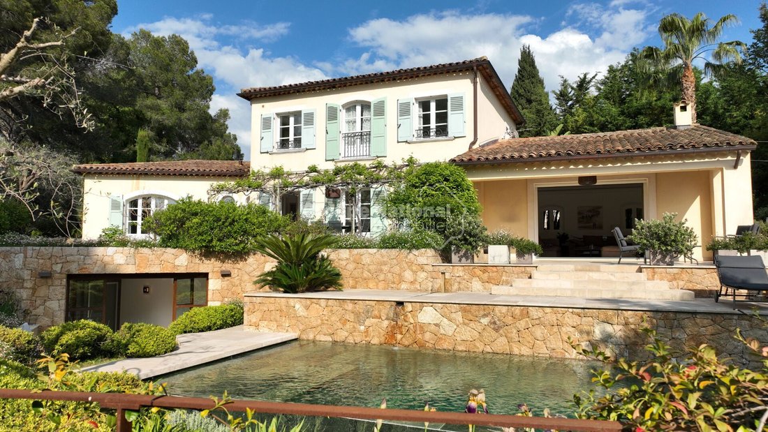 Villa in Mougins, Provence-Alpes-Côte d'Azur, France 3 - 15689943