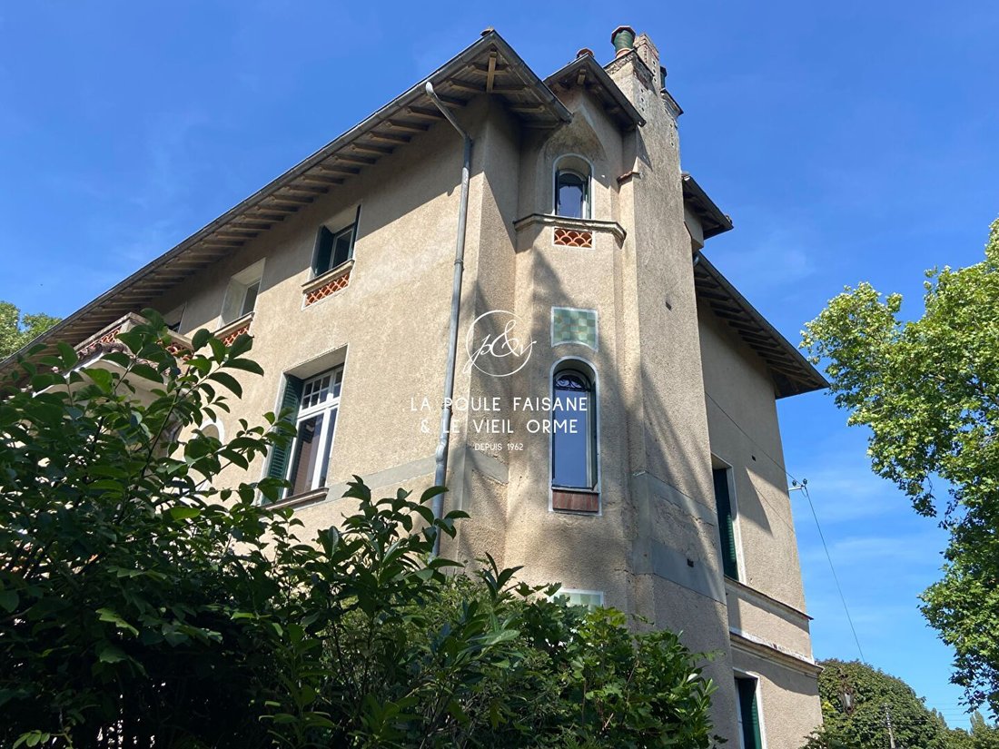 House in Rambouillet, Ile-de-France, France 3 - 15929079