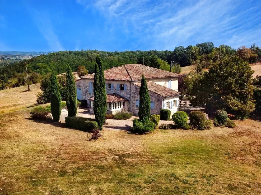 House in Castelnau-de-Montmiral, Occitania, France 1 - 15227975