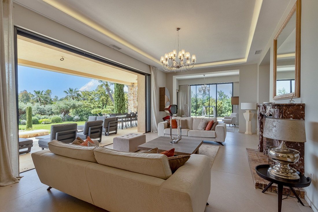 Villa in Nartelle-Noyer-Bellevue-bd des Sardinaux, Sainte-Maxime, France 3 - 16012846