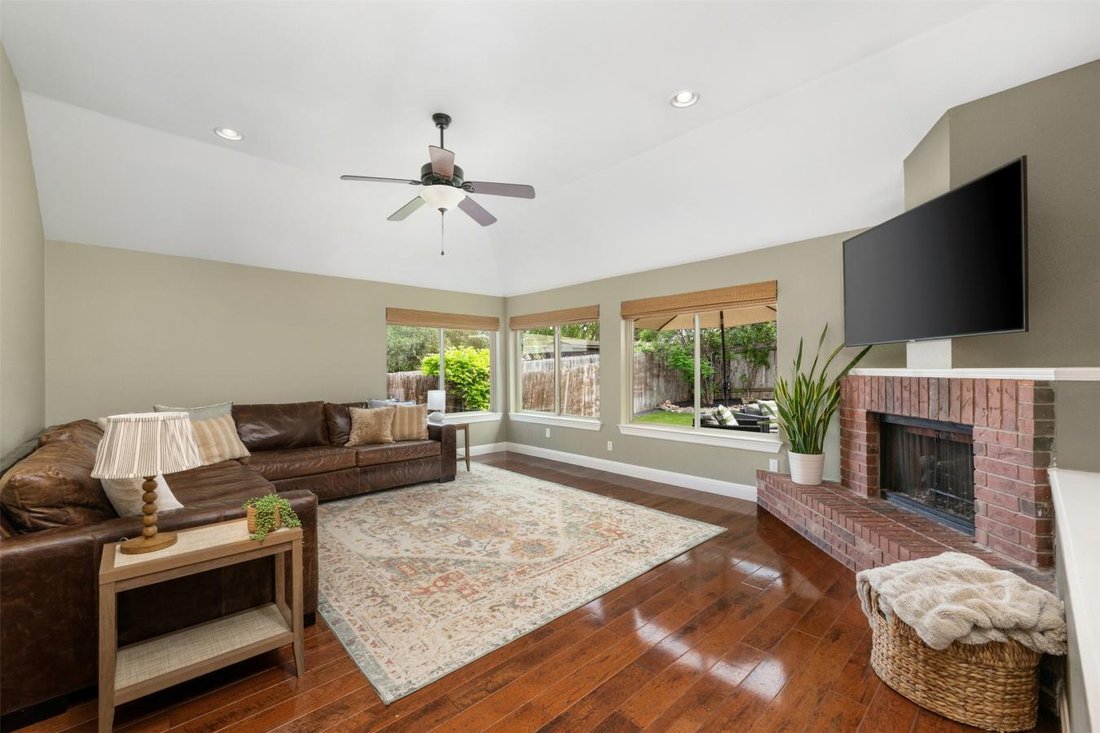 House in Austin, Texas, United States 5 - 17937691