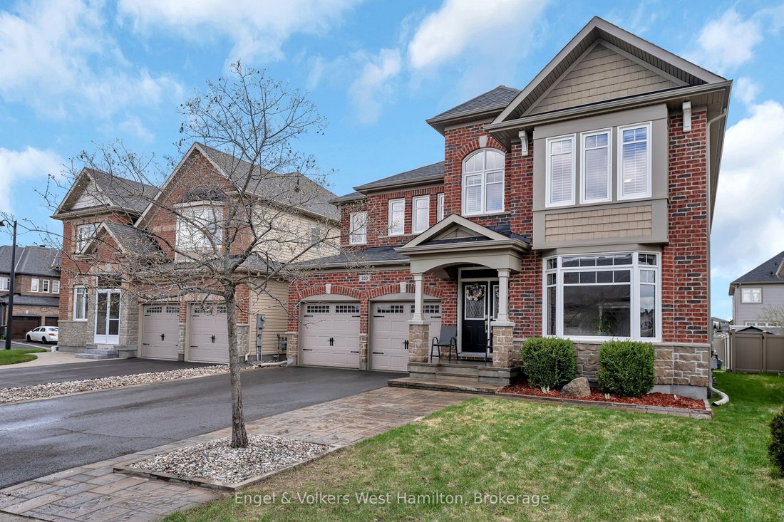 House in Ottawa, Ontario, Canada 3 - 17942724