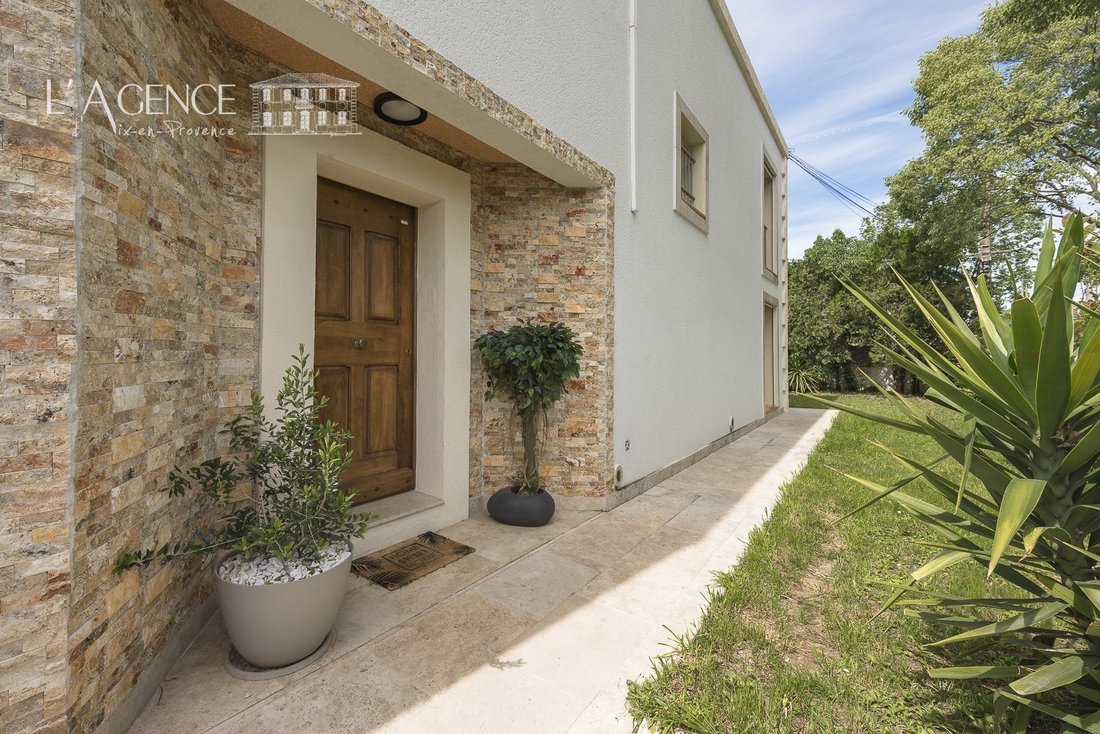 House in Grand Sud- Aix la Duranne, Aix-en-Provence, France 4 - 17941959