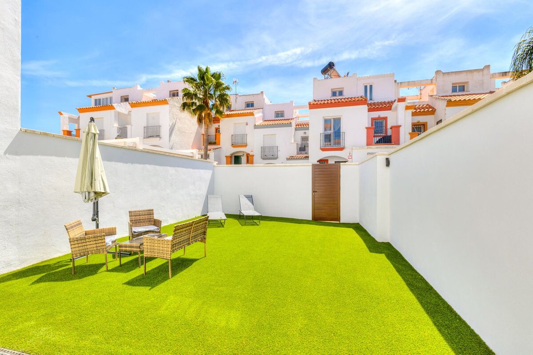 Townhouse in Casares, Andalusia, Spain 1 - 17930015