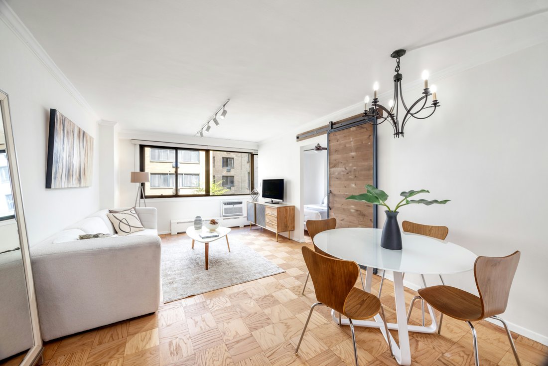 Co Op in New York, New York, United States 1 - 17438547