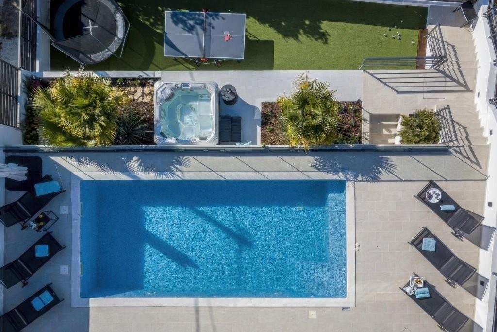 Villa in Necujam, Split-Dalmatia County, Croatia 2 - 17943938