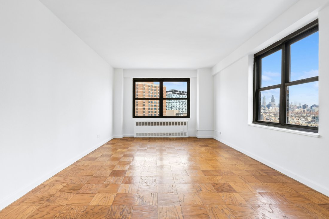 Co Op in New York, New York, United States 2 - 17574538