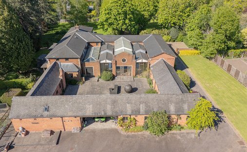 House in Stoneygate, England 1