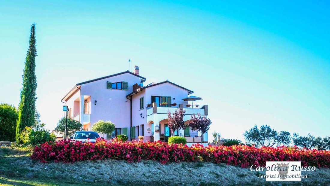 Country House in Cannara, Umbria, Italy 2 - 17501851