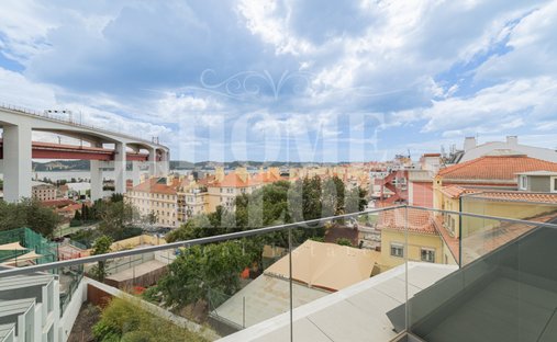 Apartment in Alcantara, Lisbon, Portugal 1