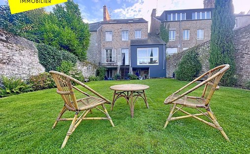 House in Saint-Martin-des-Champs, Avranches, France 1