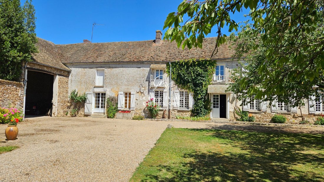 House in Houdan, Ile-de-France, France 1 - 15929059