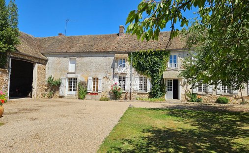 Casa en Houdan, Isla de Francia, Francia 1