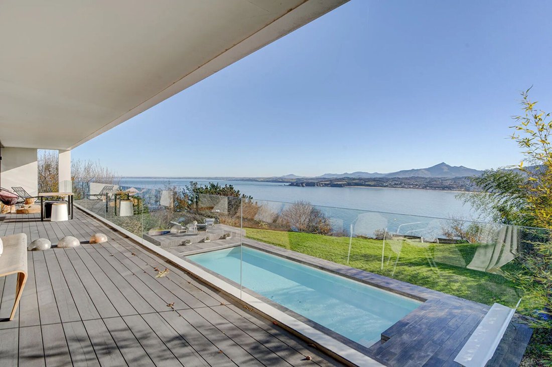 Villa in France 1 - 16012992