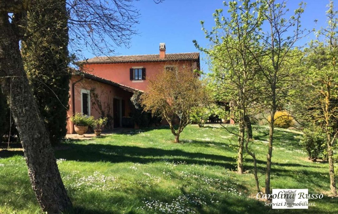 Country House in Montefalco, Umbria, Italy 2 - 16623439