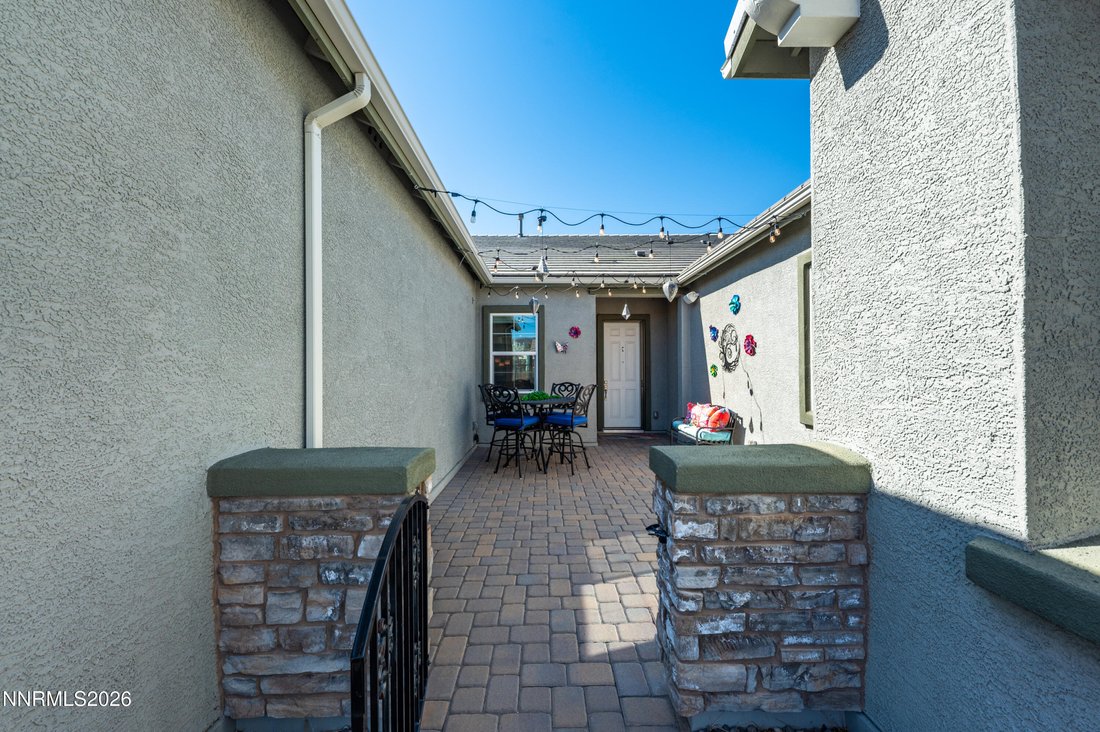 House in Reno, Nevada, United States 4 - 17932589