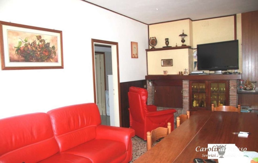Villa in Camerino, Marche, Italy 5 - 16623425