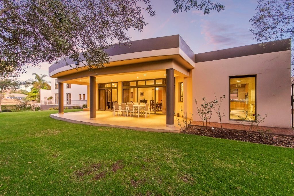 House in Bezuidenhout Valley, Gauteng, South Africa 4 - 17944058