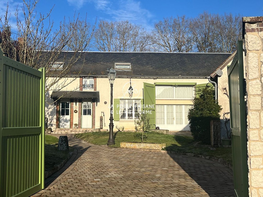 House in Houdan, Ile-de-France, France 2 - 16757687