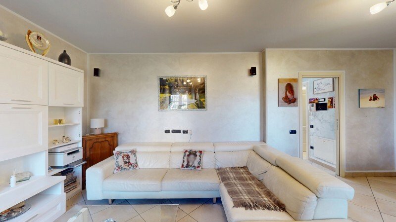 Villa in Villaggio Ambrosiano, Milano San Felice, Lombardy 2 - 15743865