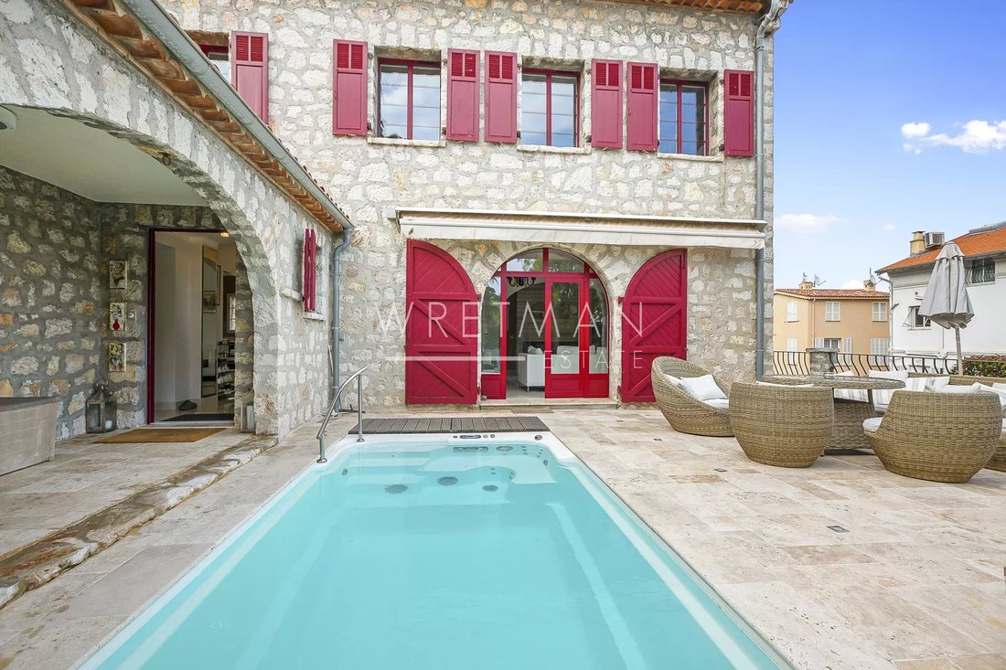 Villa in French Riviera, Provence-Alpes-Côte d'Azur, France 4 - 14277363