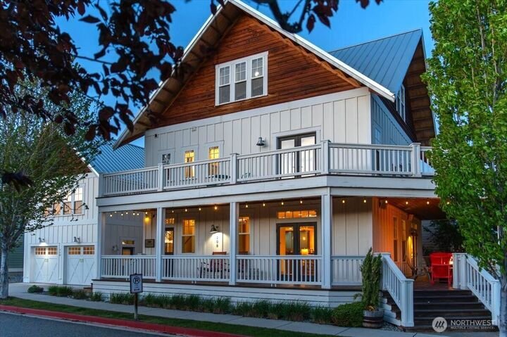 House in Chelan, Washington, United States 1 - 17941950
