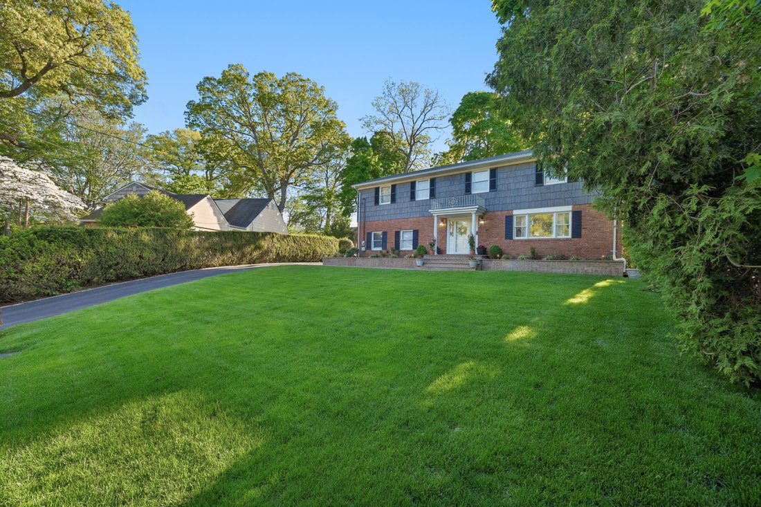 House in Glen Cove, New York, United States 2 - 17860628