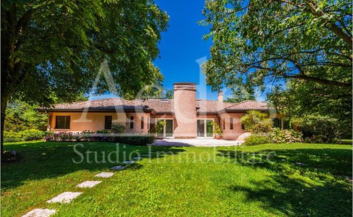 Villa en Centro histórico, Módena, Emilia-Romaña 1