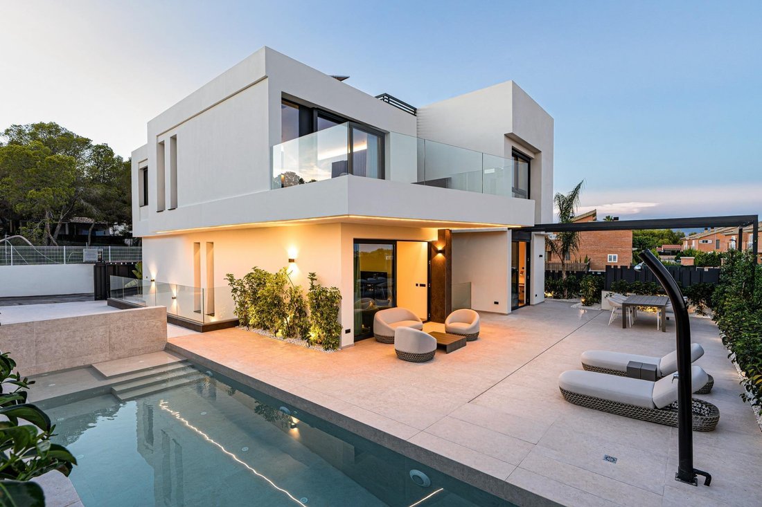 Villa in la Nucia, Valencian Community, Spain 1 - 15757754