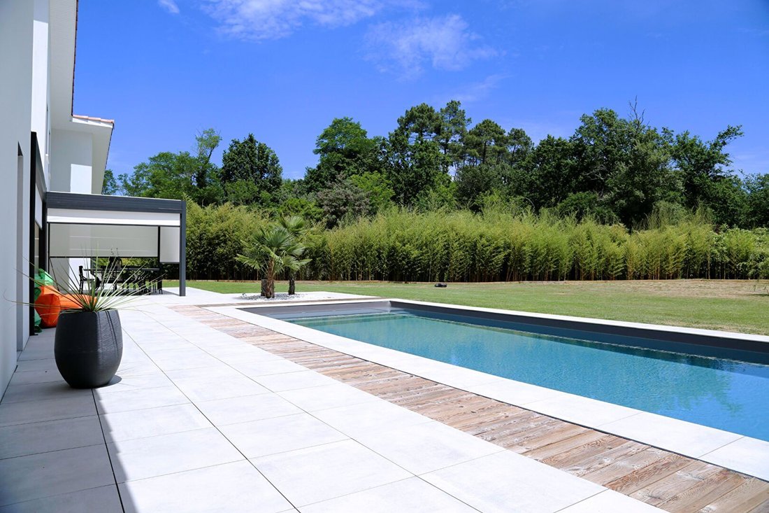 Villa in Aiguillon, Arcachon, France 1 - 16012875