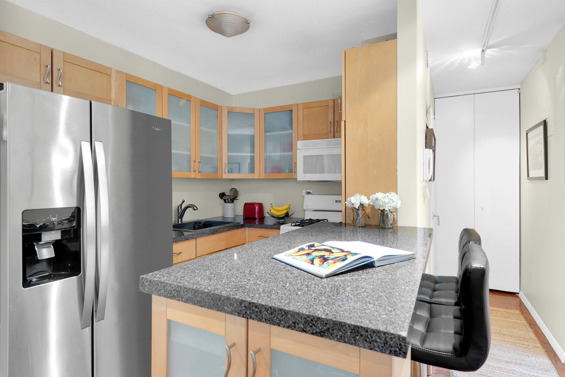 Co Op in New York, New York, United States 3 - 17775016