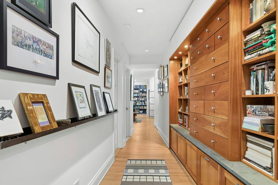 Co Op in New York, New York, United States 4 - 17487205