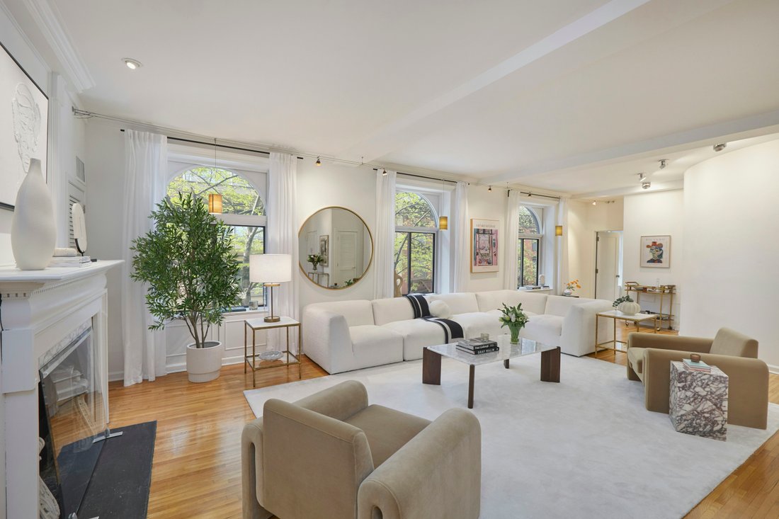 Co Op in New York, New York, United States 2 - 17737753