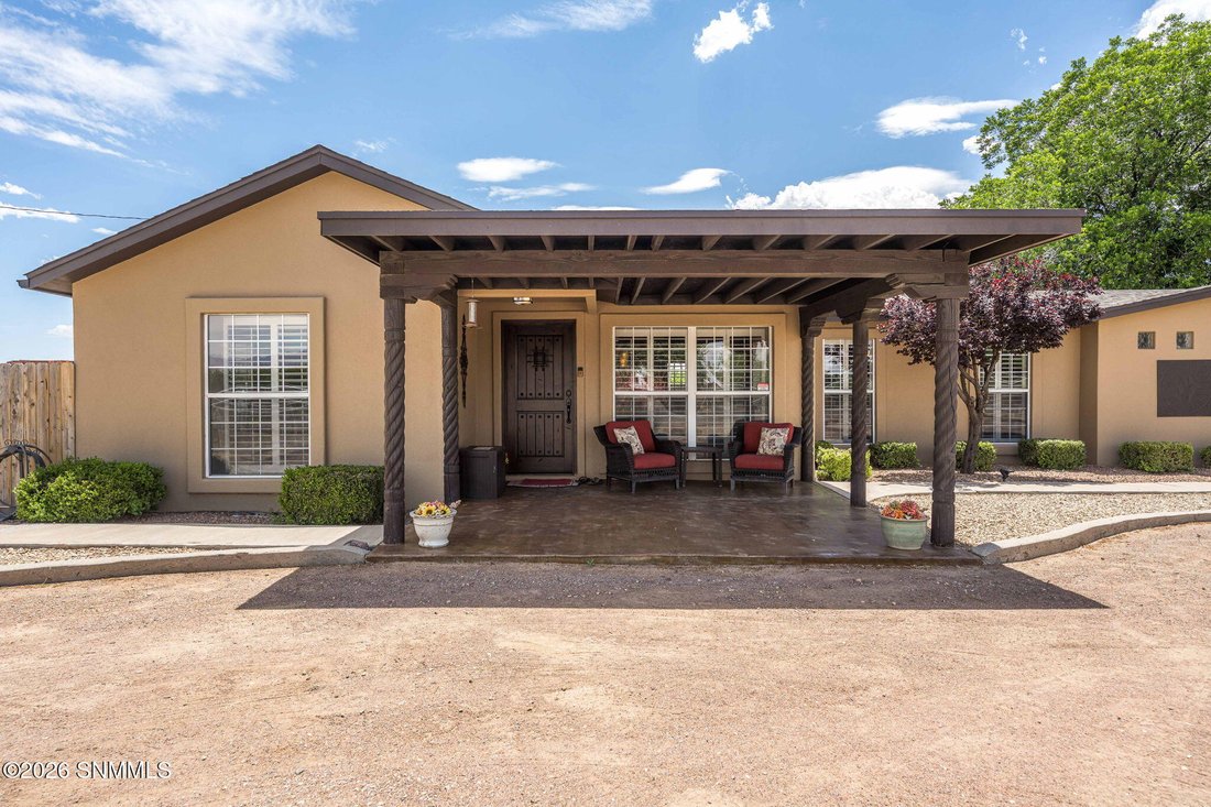 House in Las Cruces, New Mexico, United States 3 - 17939860