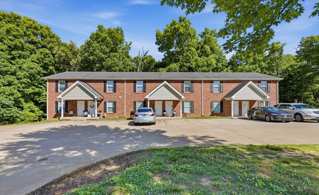 Clarksville, Tennessee, United States 3 - 17934392