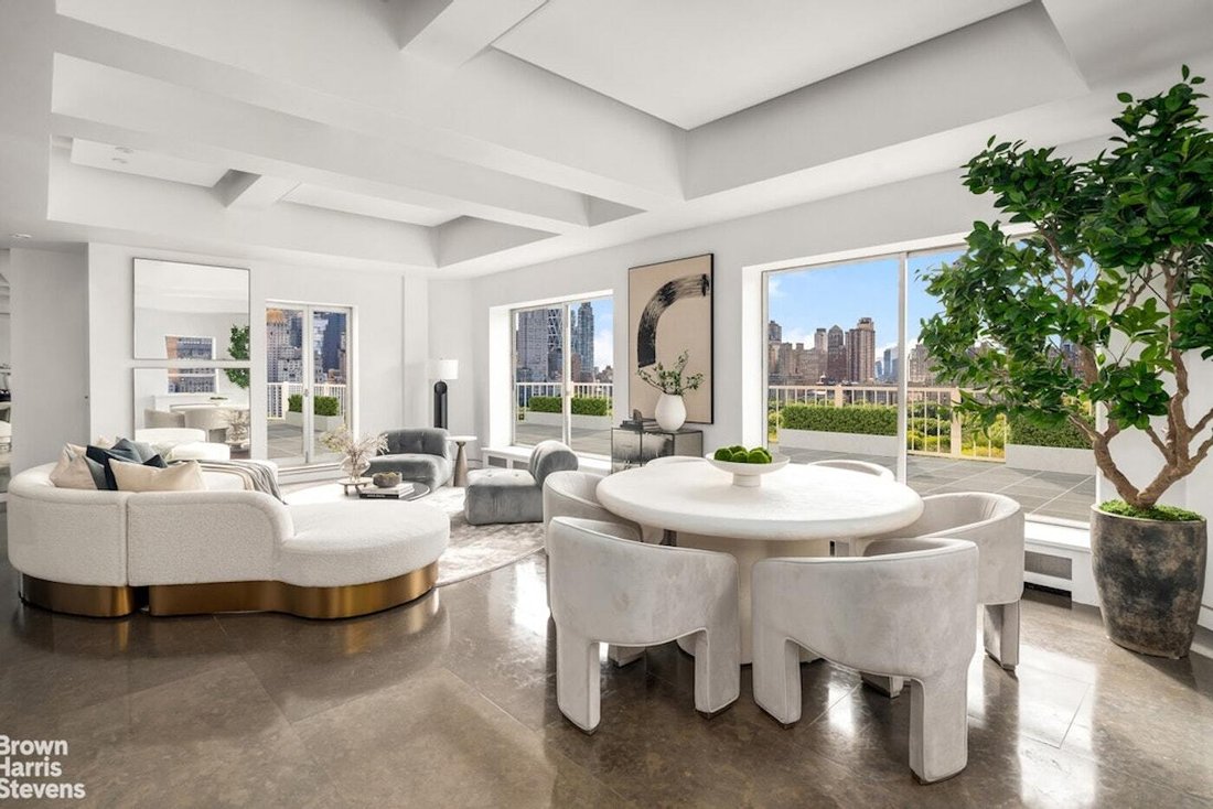Co Op in New York, New York, United States 1 - 17774978