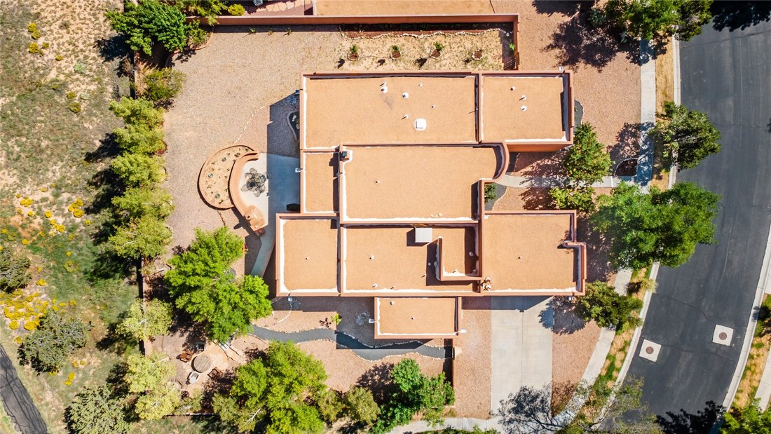 House in Santa Fe, New Mexico, United States 2 - 17929835