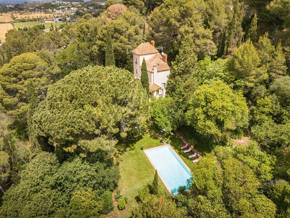 House in Ancien Hôpital, Beziers, France 1 - 16708346