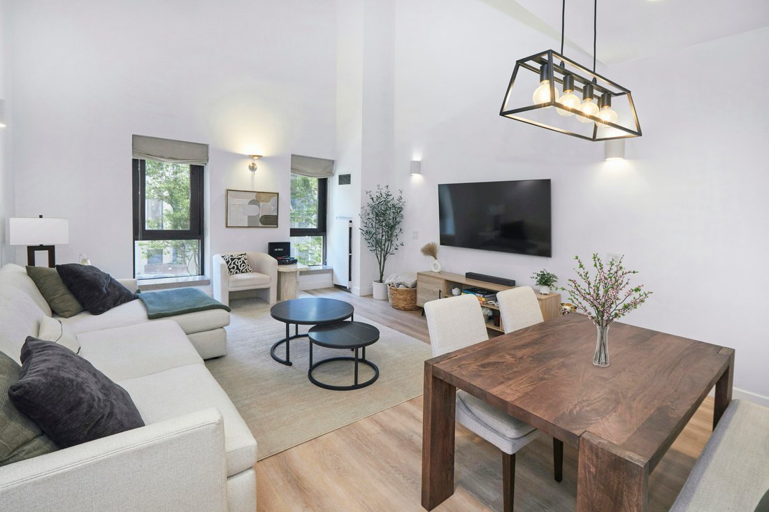 Condo in New York, New York, United States 2 - 17720572