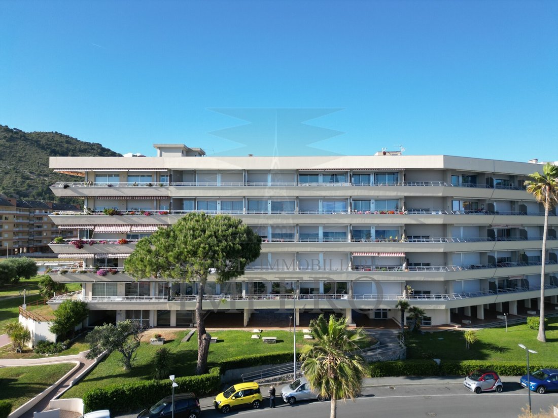 Apartment in Nervia, Ventimiglia, Liguria 1 - 17928564