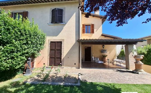Villa in Center, Orvieto, Umbria 1