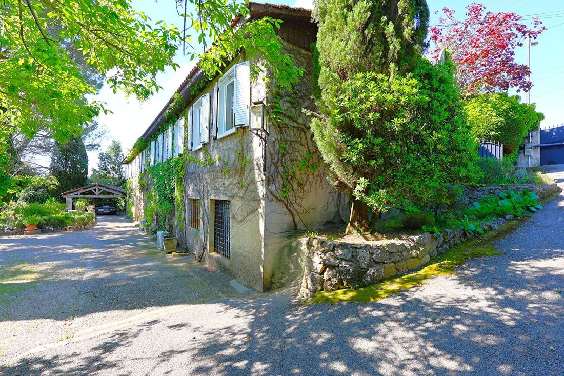 House in Grasse, Provence-Alpes-Côte d'Azur, France 3 - 16334975