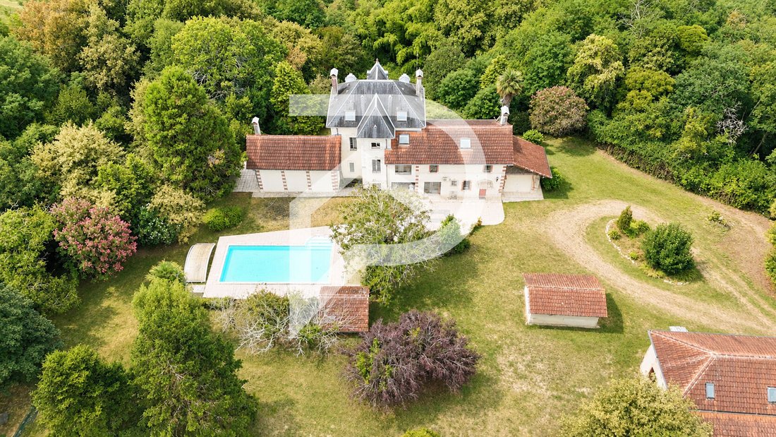 Villa in Peyrehorade, Nouvelle-Aquitaine, France 1 - 17352721