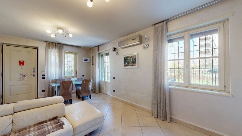 Villa in Villaggio Ambrosiano, Milano San Felice, Lombardy 4 - 15743865